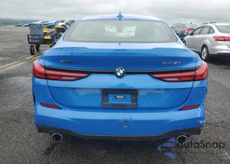 2020 BMW 228Xi z USA, uszkodzony, nr VIN WBA73AK05L7F63906